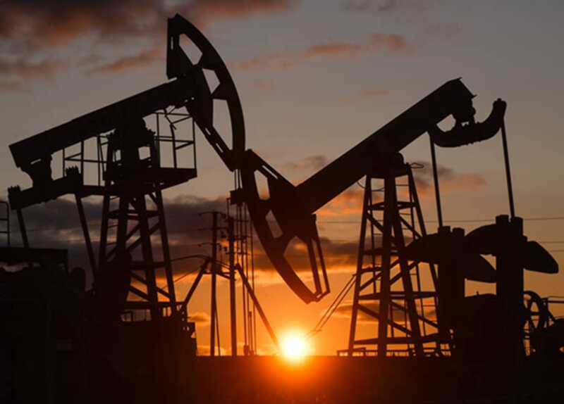 Цена на нефть марки Brent может снизиться до 40 долларов, если произойдет замедление мировой экономики
