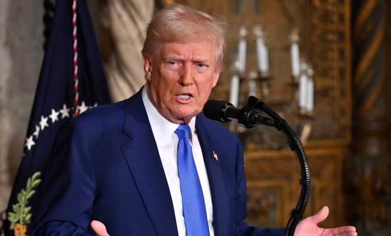 Дональд Трамп призвал Путина остановить атаки на Киев и начать мирные переговоры