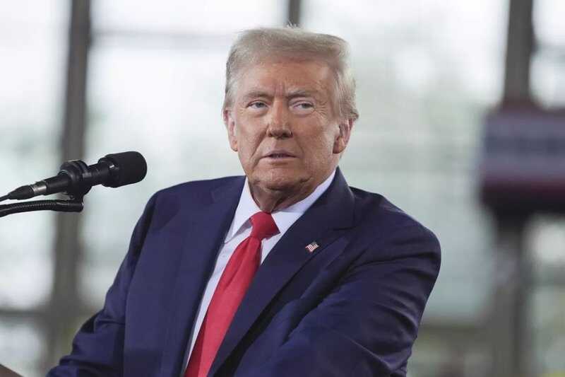Суд приостановил тарифы Трампа, обвинив действующего президента США в превышении своих полномочий
