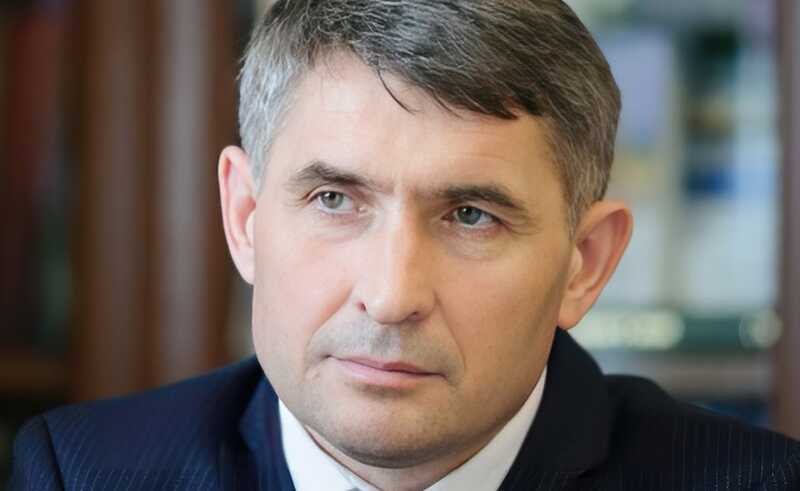 В Чувашии началась кампания по улучшению имиджа губернатора Олега Николаева
