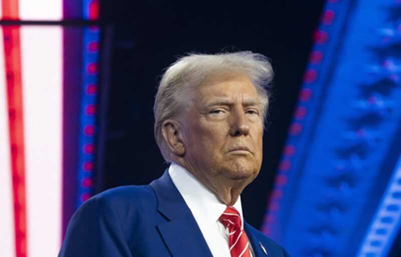 Трамп сообщил о стремлении Ирана возобновить переговоры с США