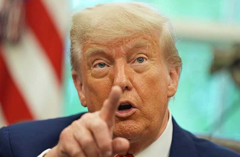 США сняли санкции с экс-главы Калмыкии и связанных с ним банков