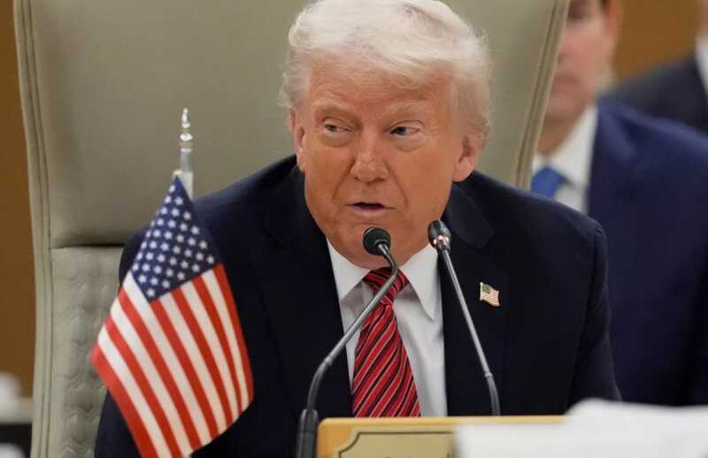 Трамп снял ограничения с российских банков и главы Калмыкии Илюмжинова