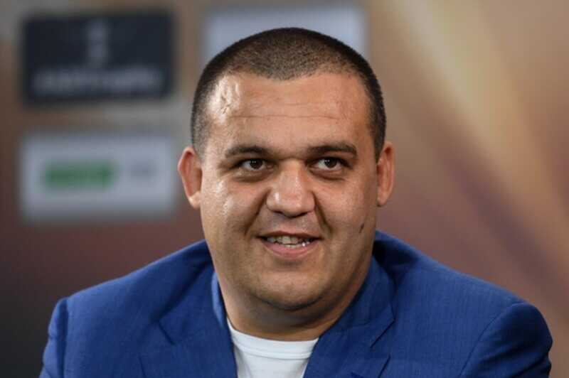 Каким образом Умар Кремлёв устанавливает контроль над спортивными промоушенами в России