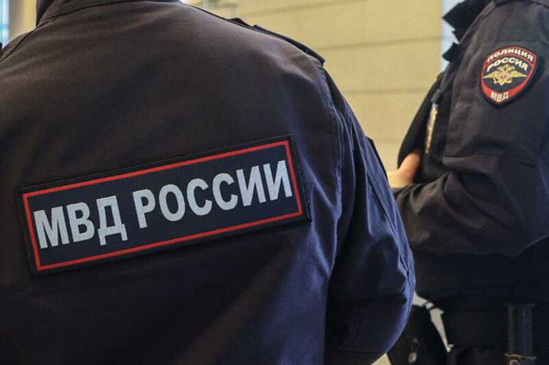 Сотрудников полиции Всеволожска подозревают в содействии магазинам, принадлежащим азербайджанцам