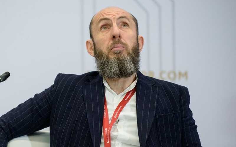 Гендиректора МХАТ Владимира Кехмана обвинили в значительной растрате при реконструкции сцены МХАТ
