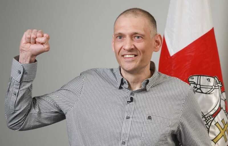 Белорусский оппозиционер Сергей Тихановский ответил на критику Зенона Позняка