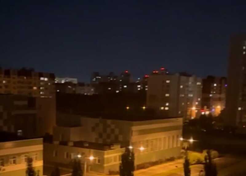 Над Воронежем в небе прозвучали взрывы