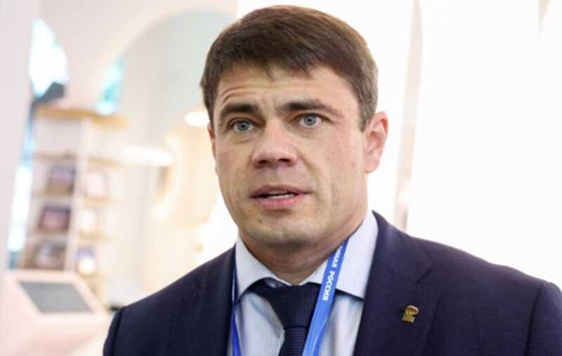 Депутат Сергей Боярский предложил ввести наказание за прослушивание экстремистской музыки через VPN