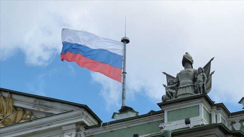 Бегущие от Путина россияне в Европе совершают массовые самоубийства