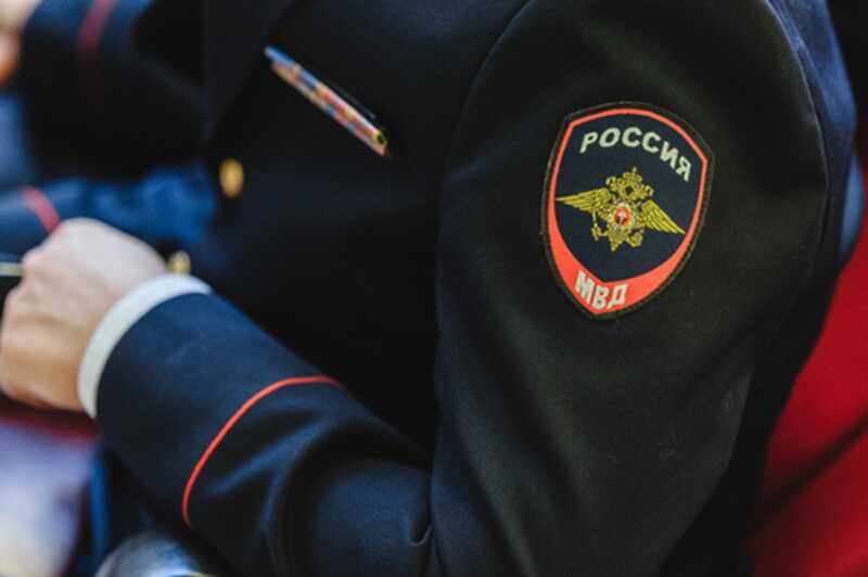 В Санкт-Петербурге органы правопорядка проводят зачистку в УЭБ и ПК в связи с расследованием присвоения бюджетных средств